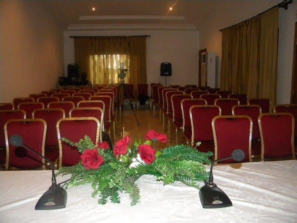 Hotel Residence Flamani Lome Luaran gambar